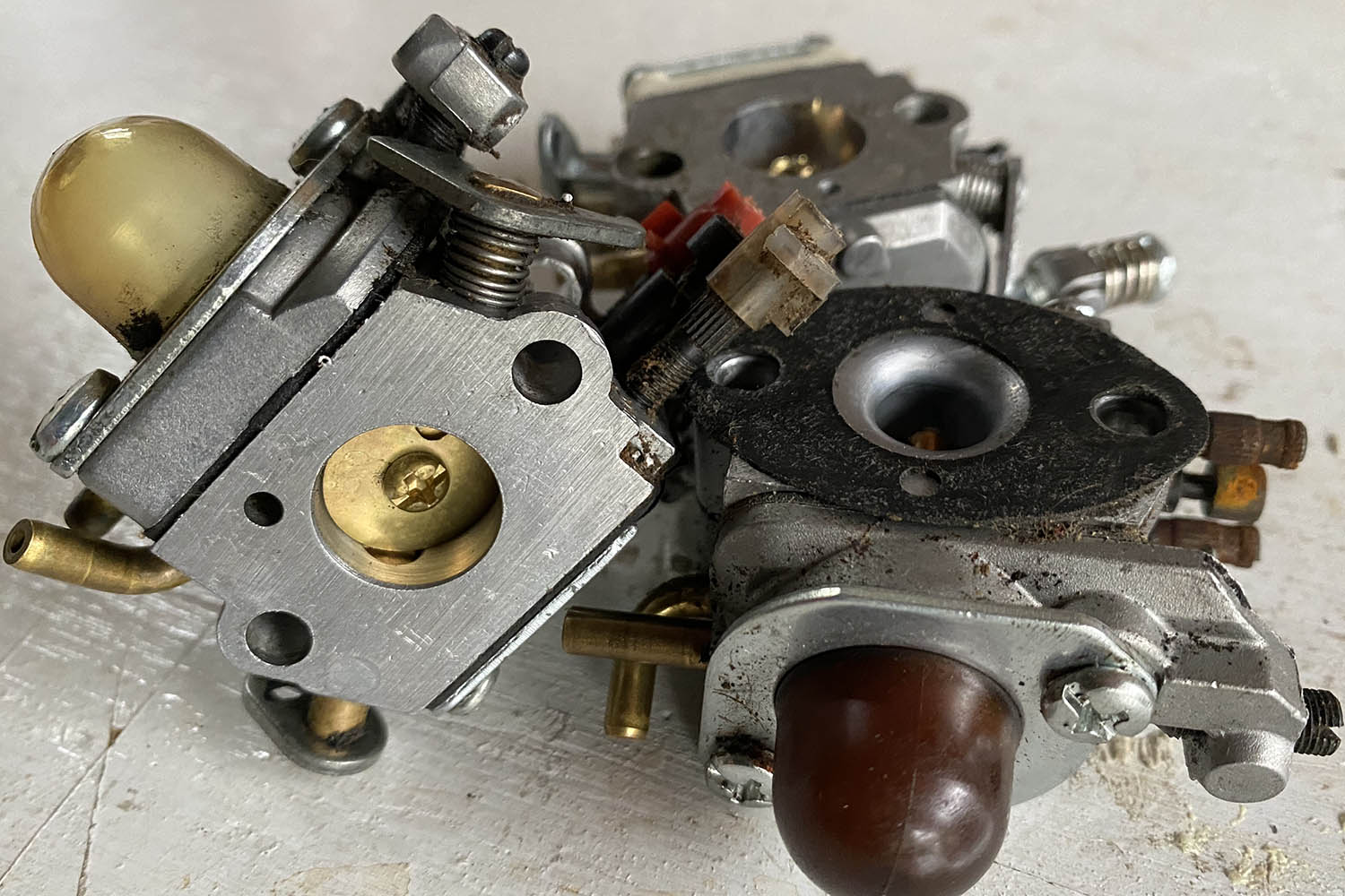 small engine carburetors