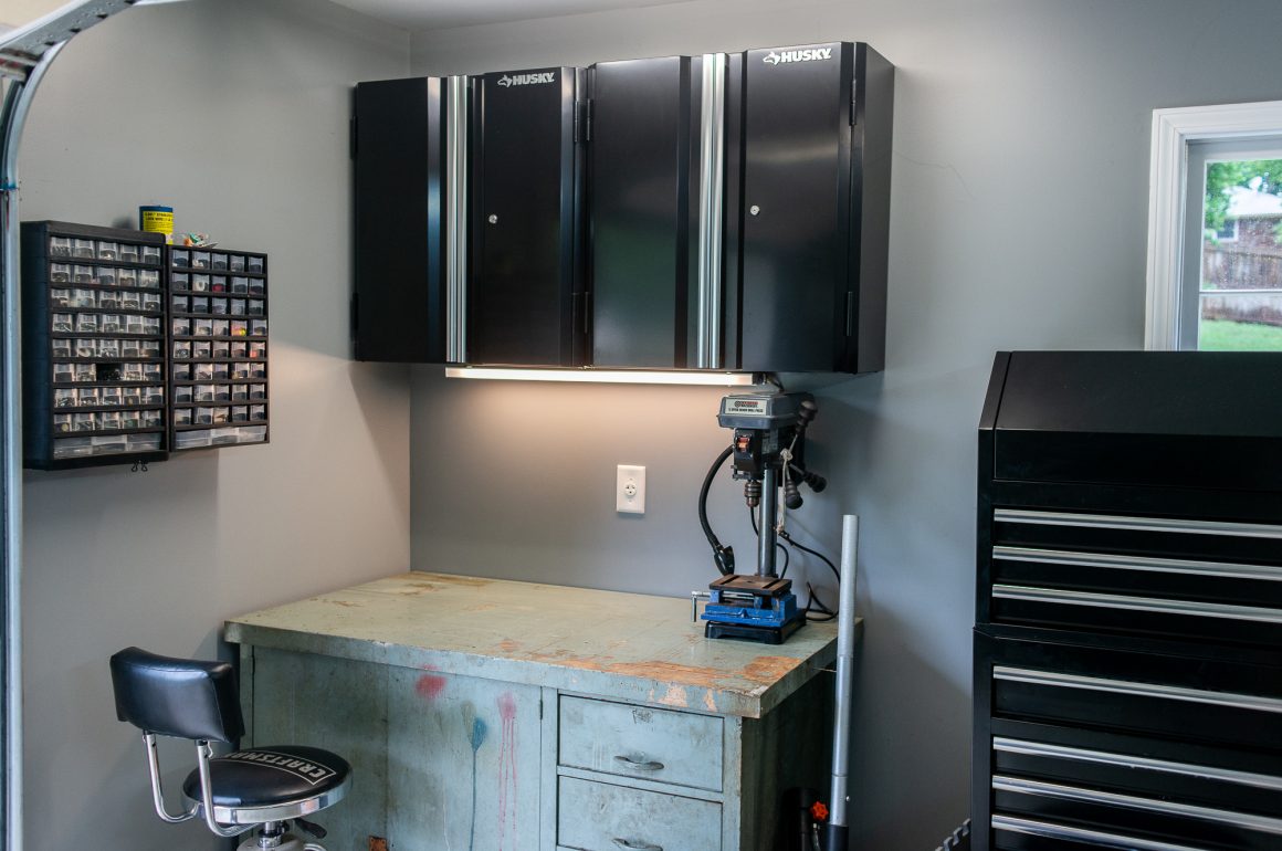 heavy duty garage cabinets